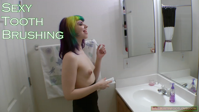 Sexy Tooth Brushing